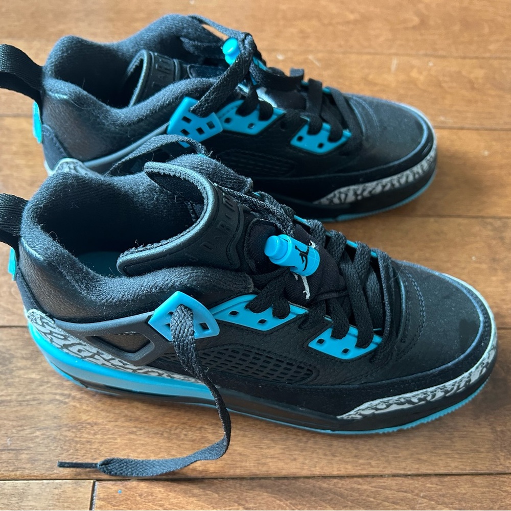 Jordan Kids Black and Teal Athletic Sneakers